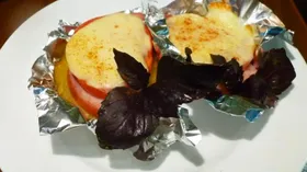 Рецепты с мясом, мягкими сырами и томатами