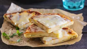 Рецепты с мукой, сливочным маслом и рассольными сырами