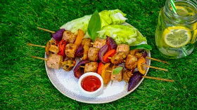 Купаты из индейки на шпажках