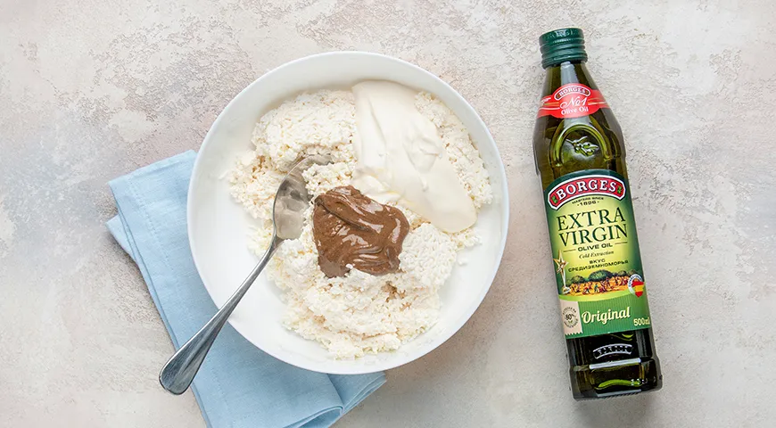 Фисташковая творожная пасха с вишней