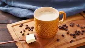 Кофе с маслом: зачем его пьют и стоит ли пробовать