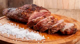 Что такое соленад и как его приготовить: секрет сочности говядины, свинины, птицы