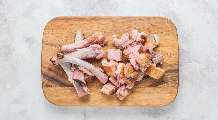 Сырный суп с копченостями