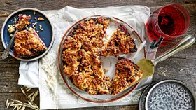 Пирог с фундуком