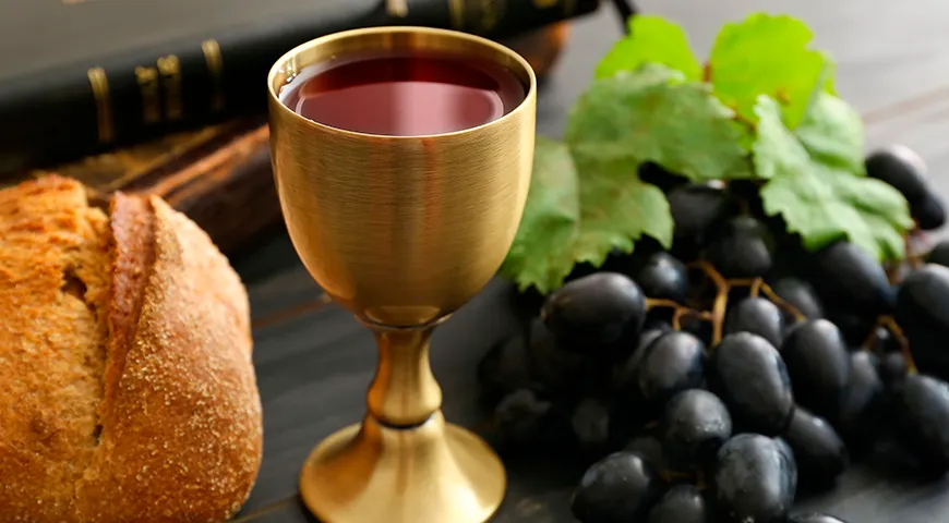 Виноград для кагора собирают в самом конце сентября или начале октября