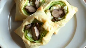 Пирожки с капустой, грибами и сыром