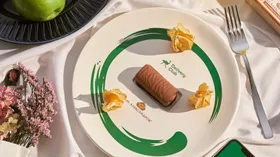 Delivery Club и «Б.Ю. Александров» выпустили тарелку для сырков 
