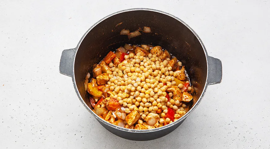 Плов из булгура с курицей