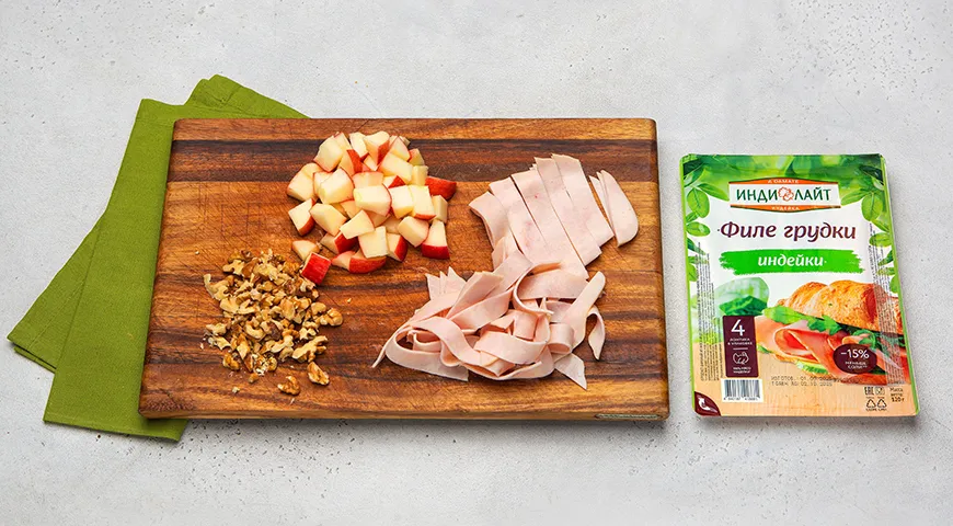 Салат с бататом и индейкой