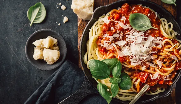 Как приготовить макароны в сковороде и чем этот способ лучше варки в кастрюле