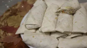 Конвертики из лаваша с сайрой "Быстрый улов"
