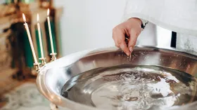 Что такое святая вода, как ее правильно использовать и можно ли на ней готовить?