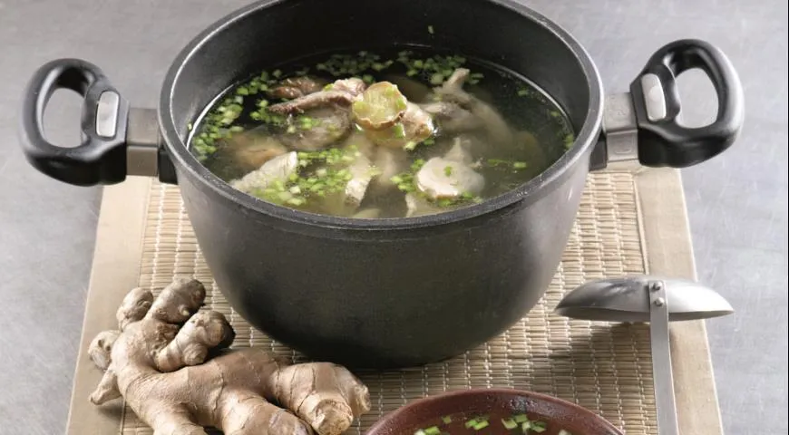 Классический куриный бульон по-китайски