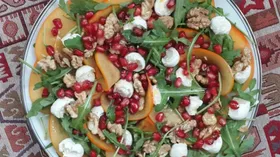 Рецепты с овощами, грецким орехом и сыром Моцарелла