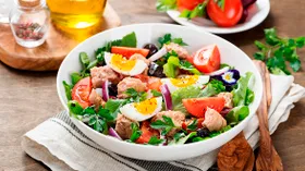 15 сытных салатов на каждый день