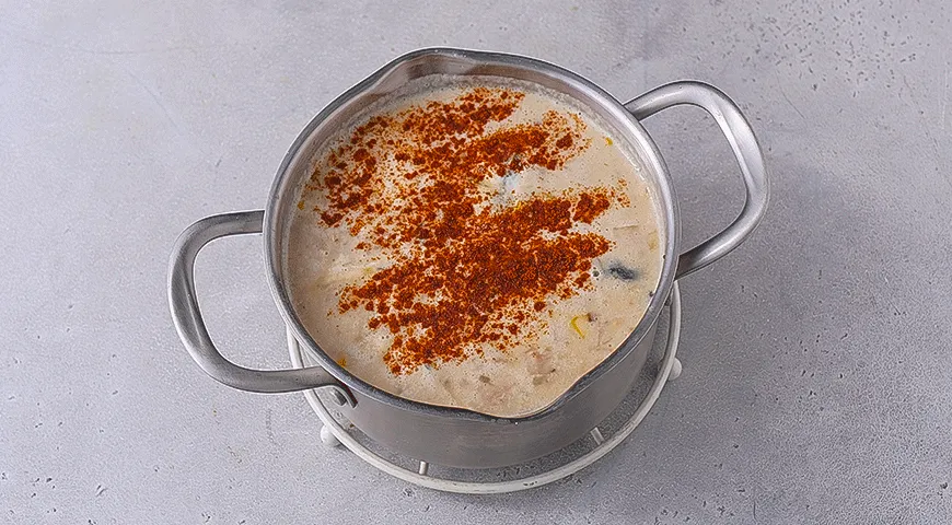 Чаудер с консервированной горбушей