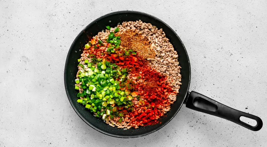 Турецкий бурек с мясом