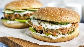 Рецепты с молочной продукцией, хлебом и рукколой