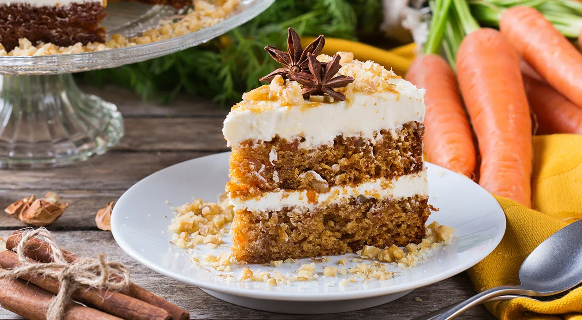 Морковный кекс с грецкими орехами в мультиварке
