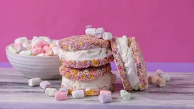 Cэндвичи из маршмеллоу с мороженым