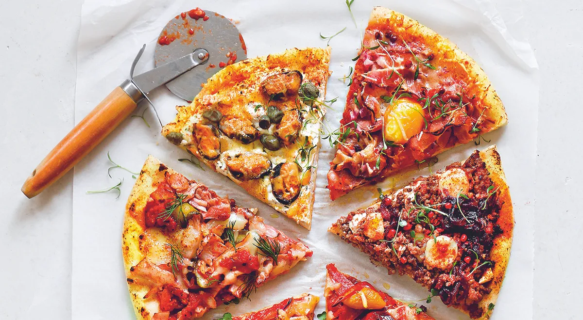 На любой вкус: 6 небанальных начинок пиццы для душевного вечера