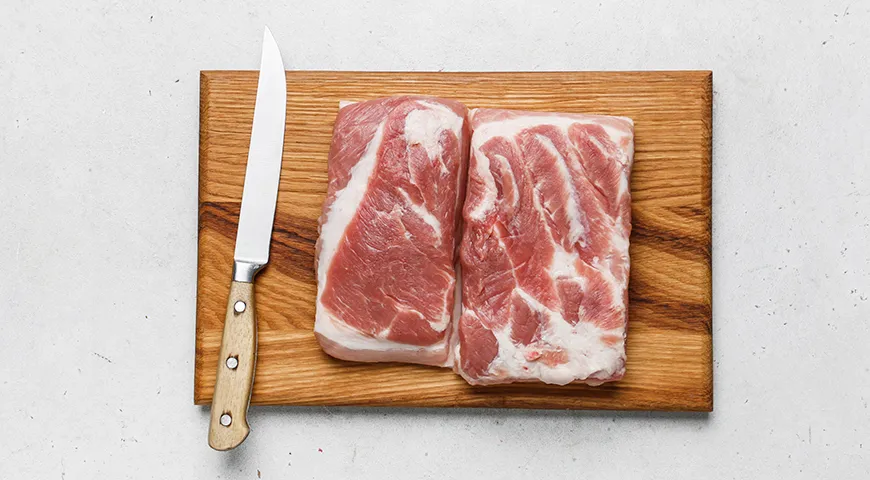 Свиной подчеревок, запеченный в духовке