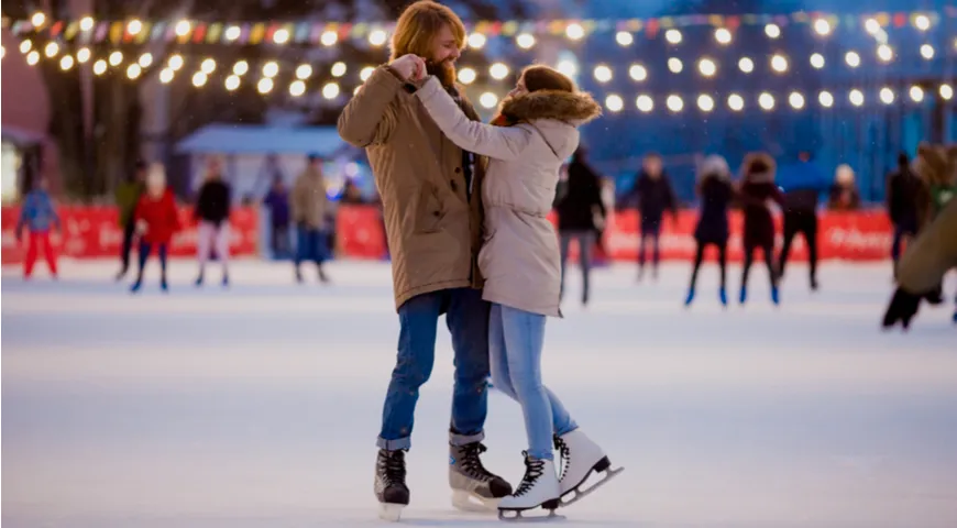 Прогулка на коньках — залог прекрасного новогоднего настроения