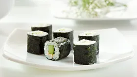 Роллы «Каппа маки» с огурцом