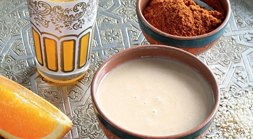 Соус тхина для мясной пиццы