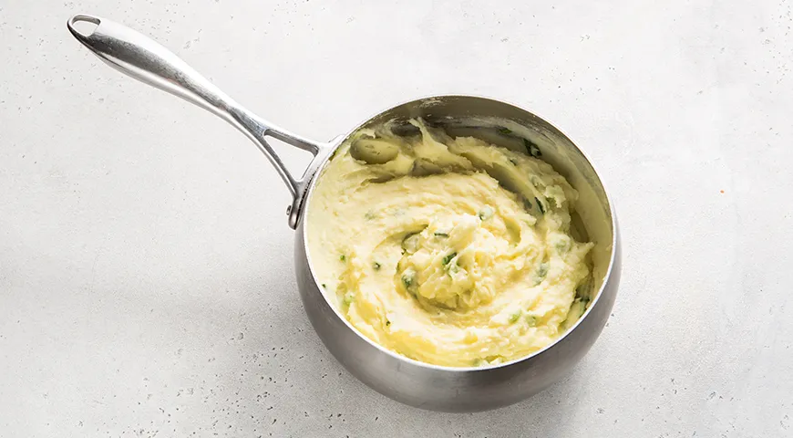 Картофельное пюре с зеленым луком