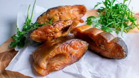 Карп горячего копчения