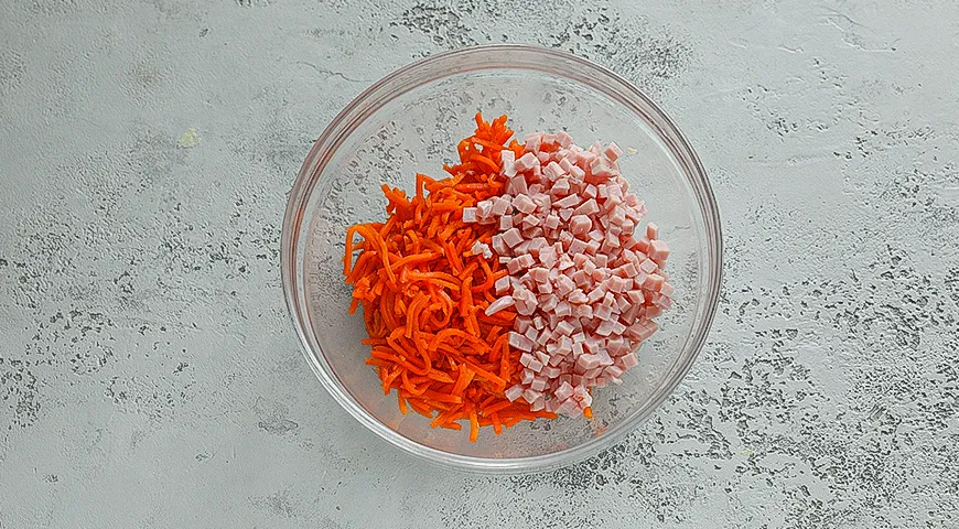 Тарталетки с салатом из ветчины