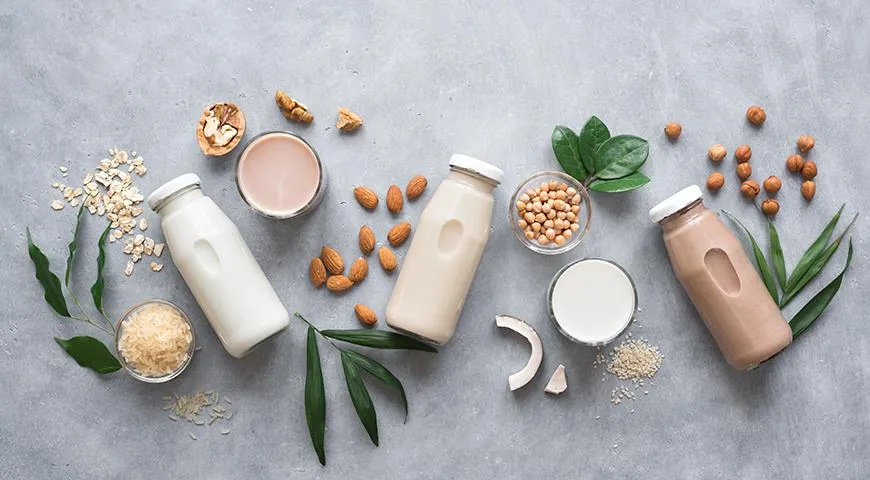 Растительное молоко, обогащенные кальцием и витаминами - хорошая альтернатива обычному