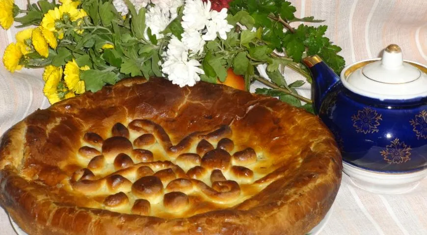 Дрожжевой пирог с капустой