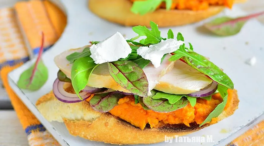 Брускетта с тыквенным маслом