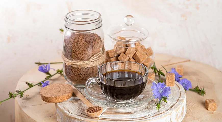 Всегда старайтесь брать цикорий, расфасованный в стеклянные банки или плотные металлизированные пакеты зиплок