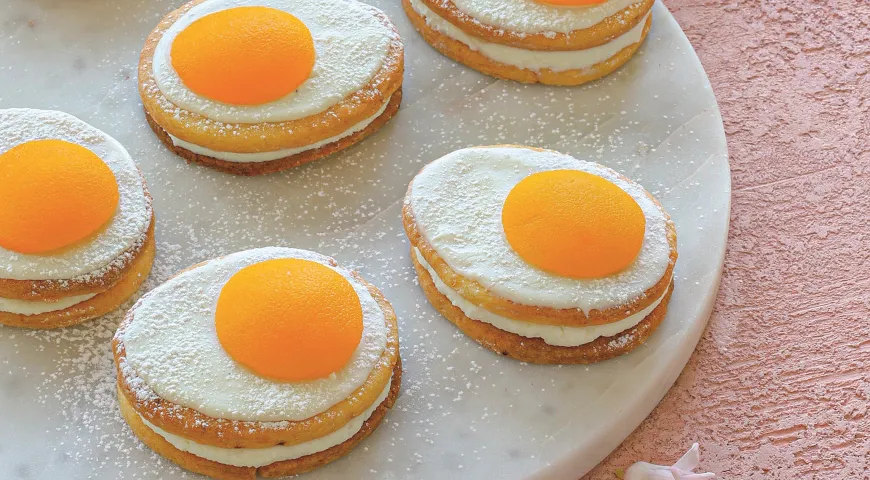 Пасхальное печенье с творожным кремом