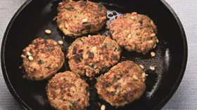 Рецепты с пармезаном, мягкими сырами и говядиной