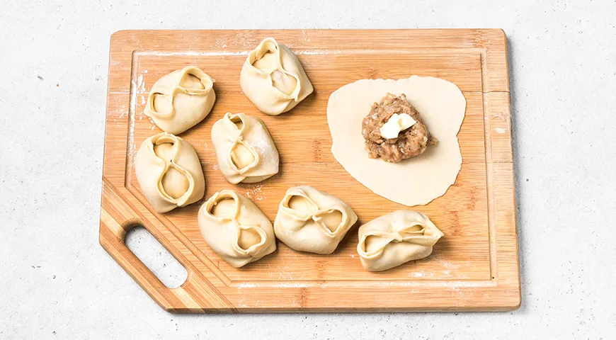 Манты с курицей