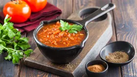 Рецепты с соусом томатным и чили