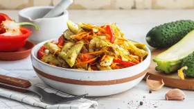 Рецепты с кабачком и салатом