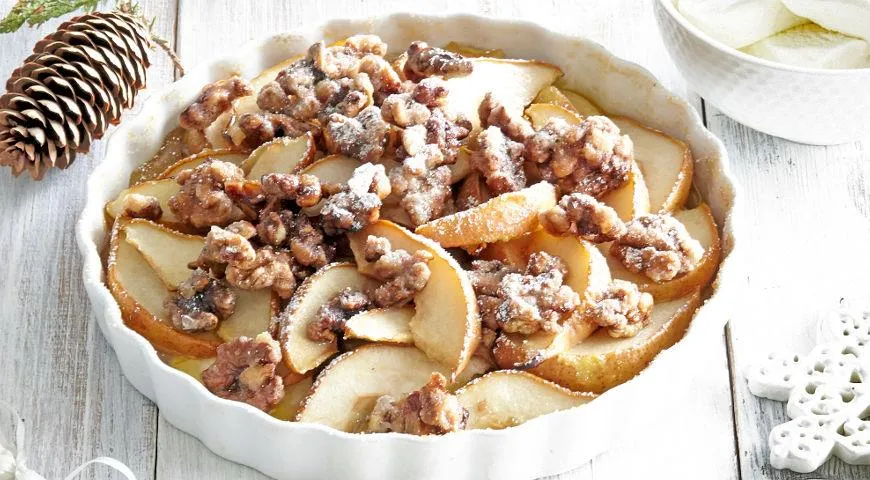 Десерт с грушей и яблоком в духовке