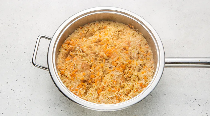 Куриное филе с рисом (на сковороде)