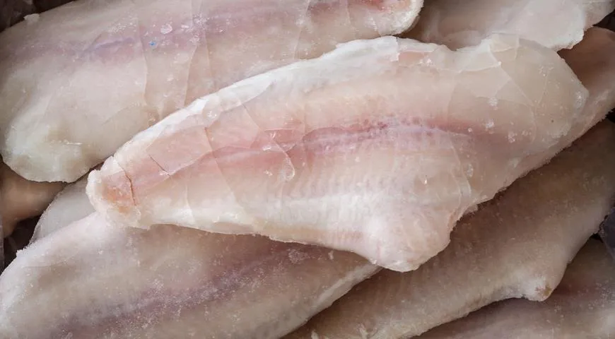 Как купить хорошую замороженную рыбу и креветки