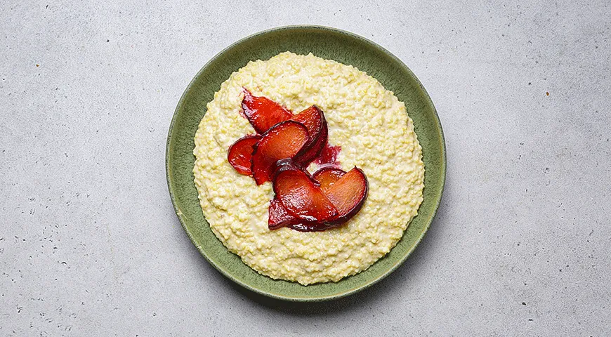 Пшенная каша с медовыми сливами