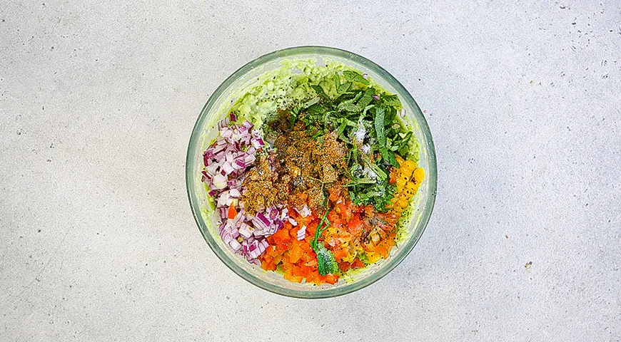 Гуакамоле с кукурузой