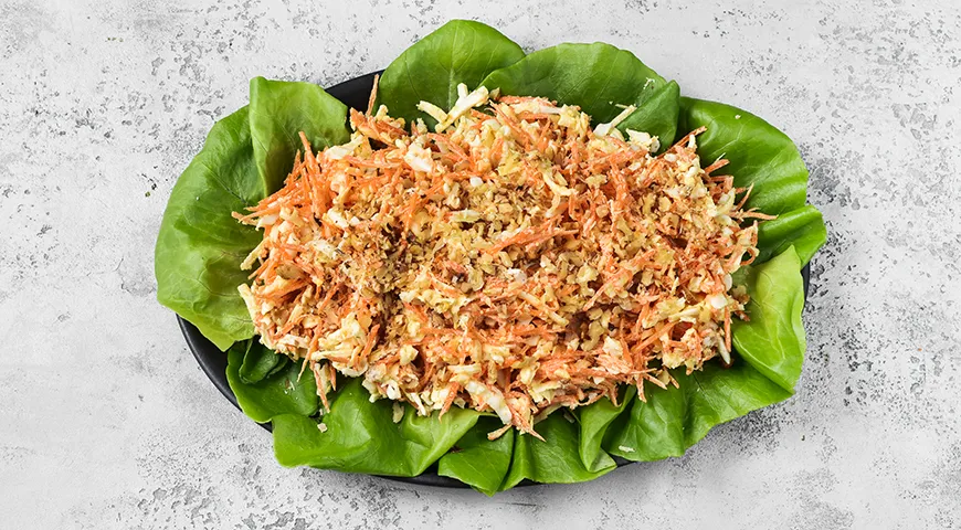 Салат «Белочка» из плавленого сырка