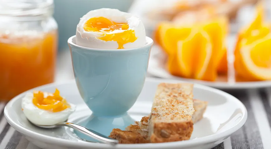 Яйцо на завтрак – идальный выбор для всех, кто заботится о здоровье. Особенно полезны яйца для женщин репродуктивного возраста
