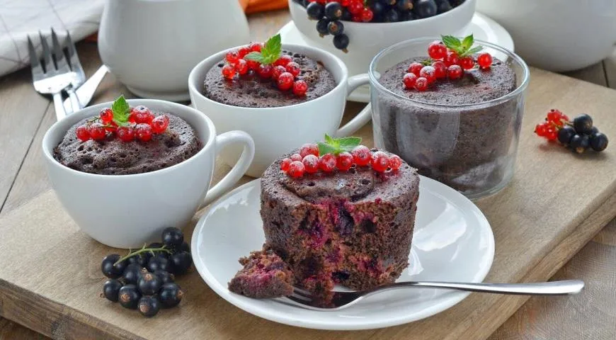 Овсяные кексы с черной смородиной 