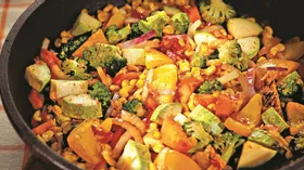 Жареные овощи с чили